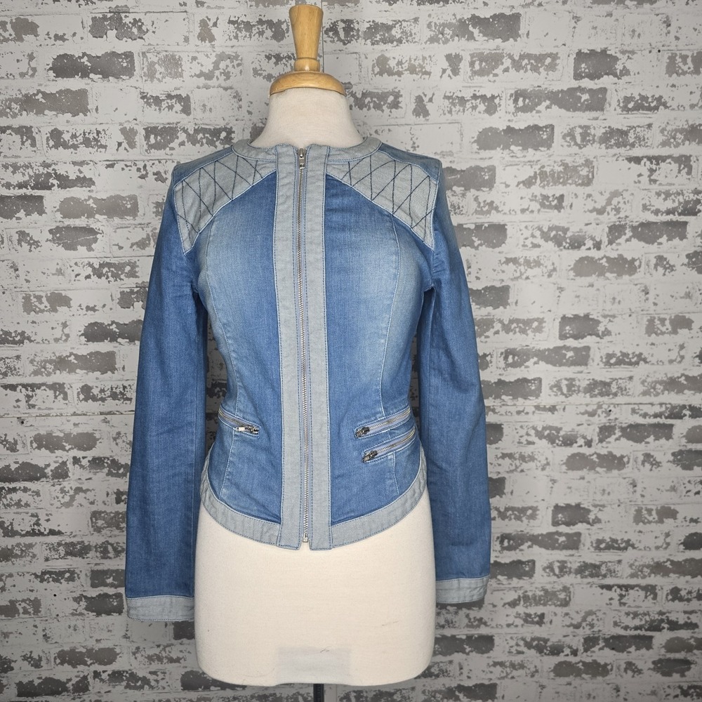 Guess Denim Jacket Womens Medium Cropped Two Tone Blue Zipper Embellished Boho
